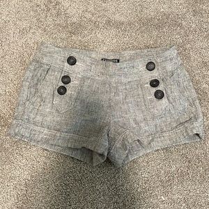 Express Linen shorts